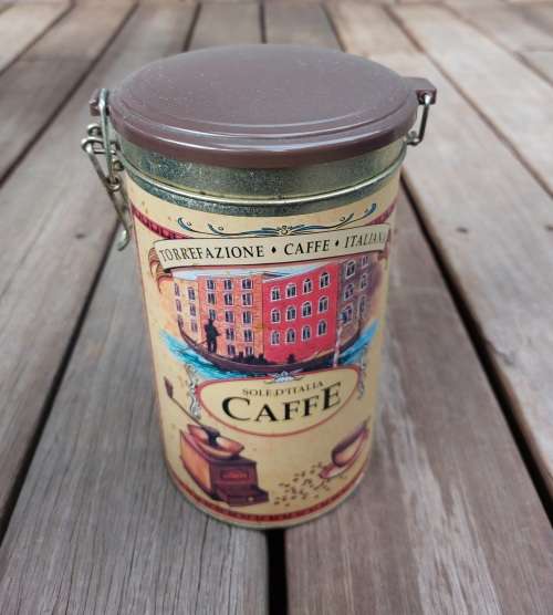 Sole D`Italia Caffe Tin - Measurements 11.5cm x 11.5cm x 18.5cm COLLECTABLE